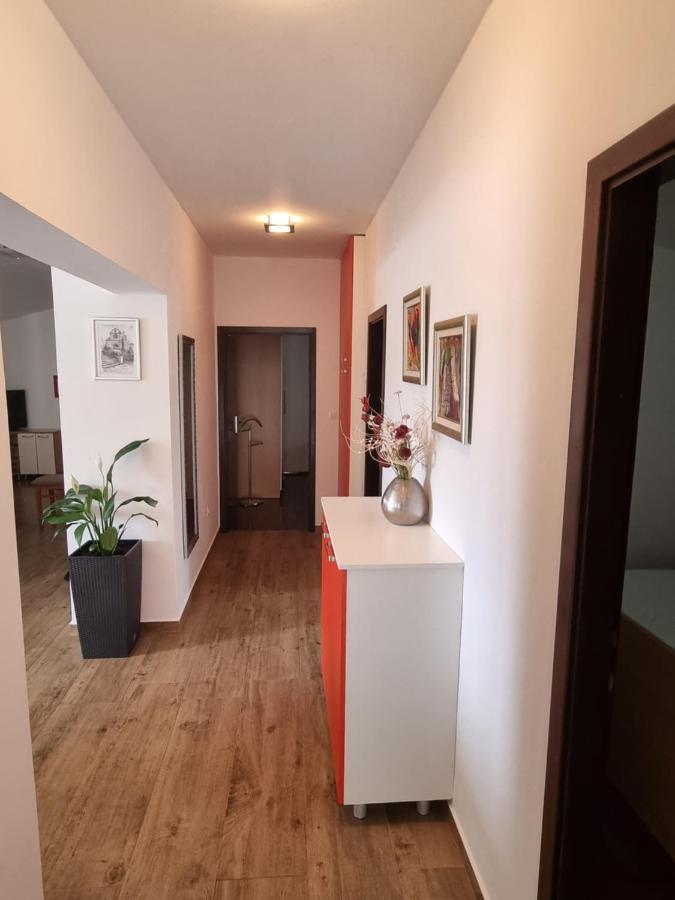 Apartments Jadran Primosten Exterior photo
